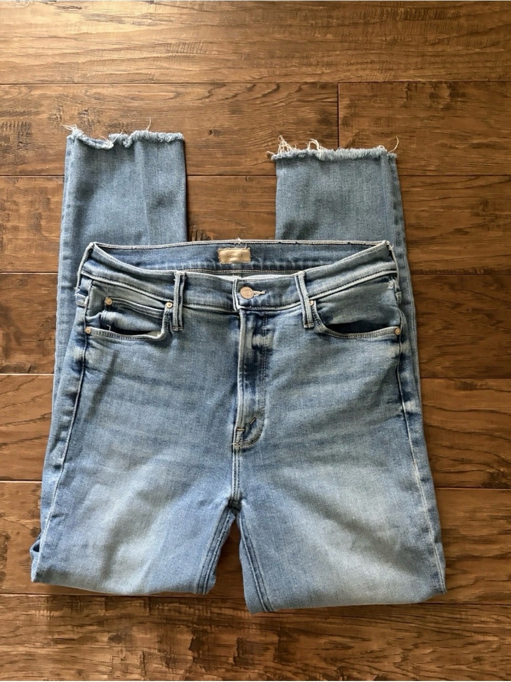 Mother The Mid Rise Dazzler Ankle Fray Size 29